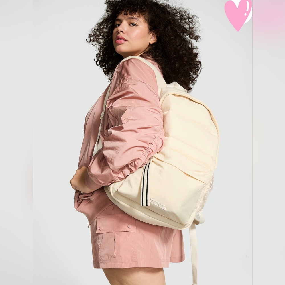 PINK VS Quilted Puffer Backpack. Ivory White.
